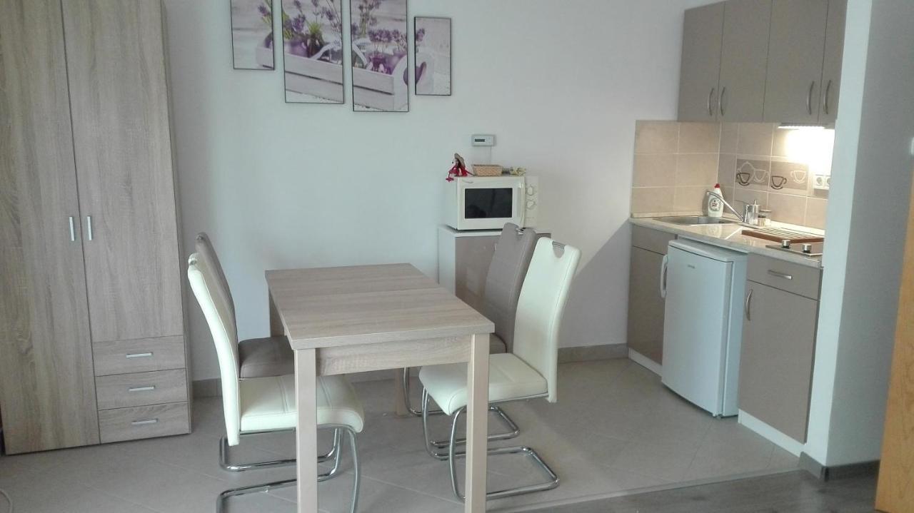 Lavender Apartment Héviz Zewnętrze zdjęcie