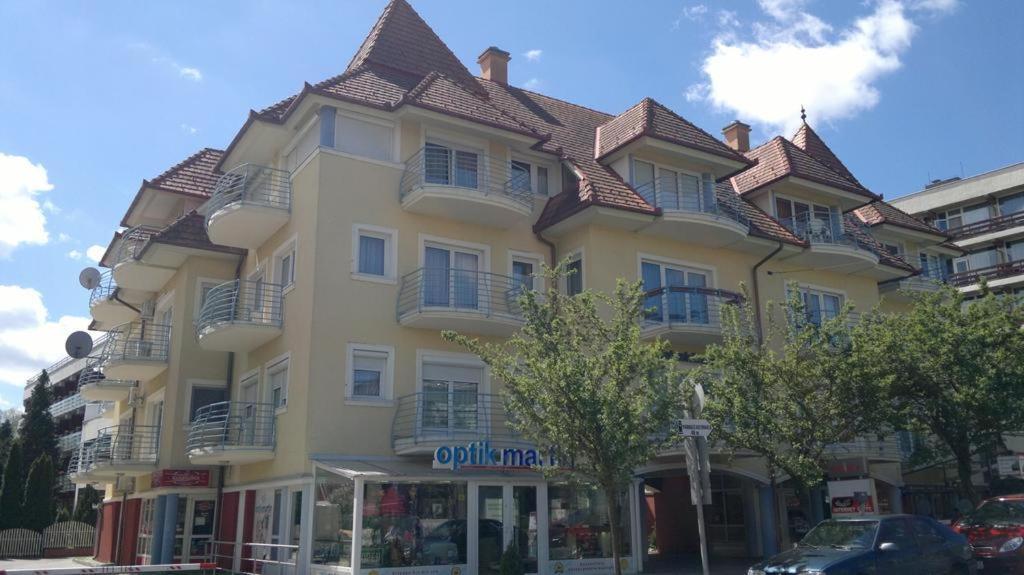 Lavender Apartment Héviz Zewnętrze zdjęcie